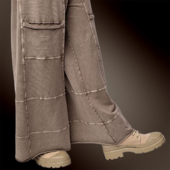 EASEL "Select Comfort" Premium Mineral Washed Wide Leg Pants Raw Hem Seam Detail - Picture 4 of 16